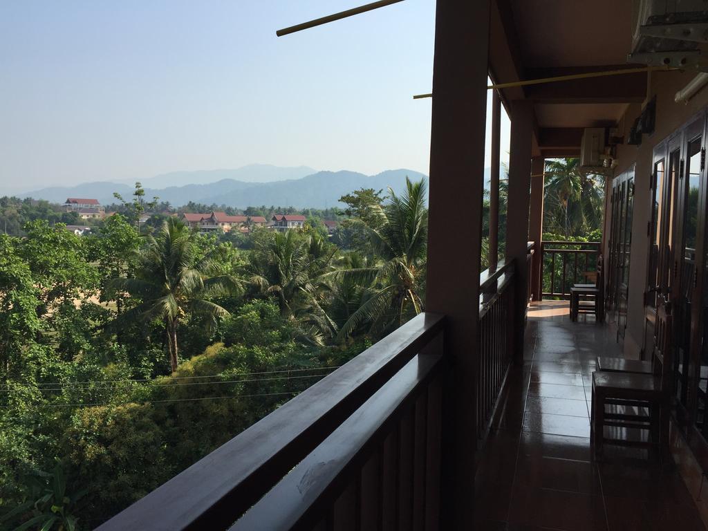 Happy River View Hotel Vang Vieng Ngoại thất bức ảnh