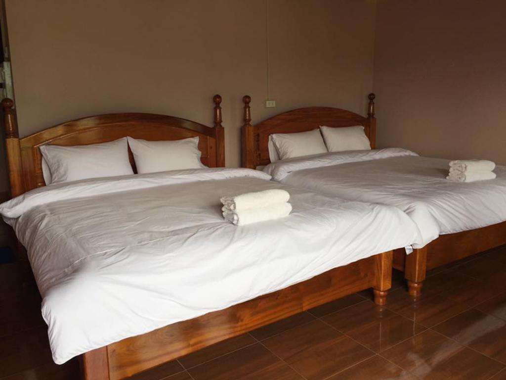 Happy River View Hotel Vang Vieng Ngoại thất bức ảnh