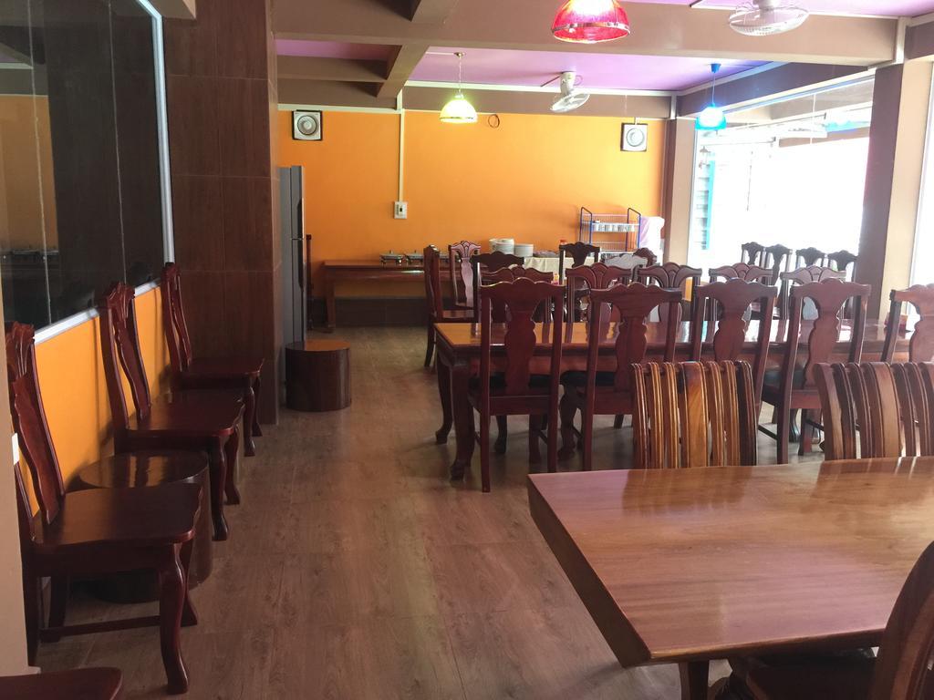 Happy River View Hotel Vang Vieng Ngoại thất bức ảnh