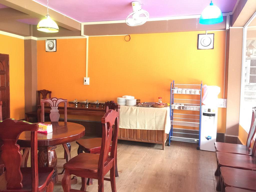 Happy River View Hotel Vang Vieng Ngoại thất bức ảnh