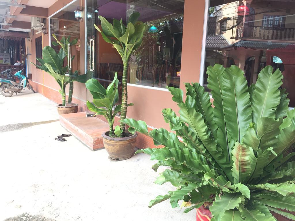 Happy River View Hotel Vang Vieng Ngoại thất bức ảnh